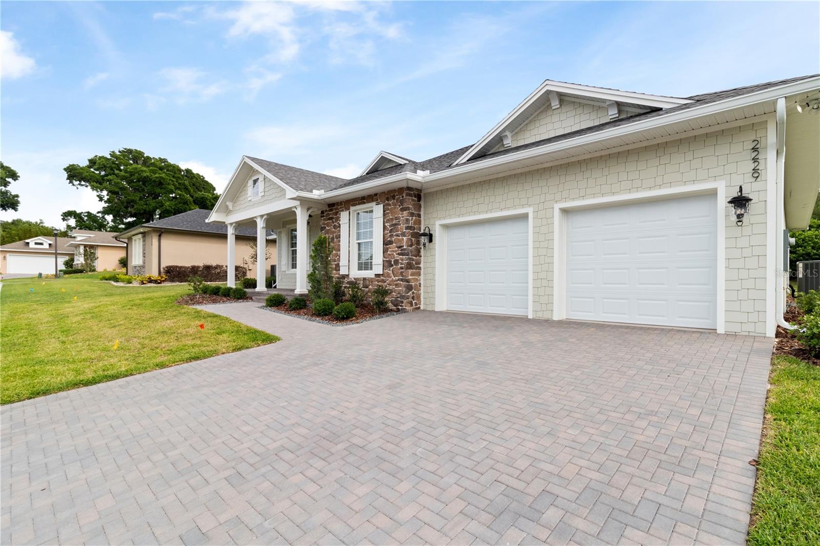 2229 Coachman Loop Property Photo 3