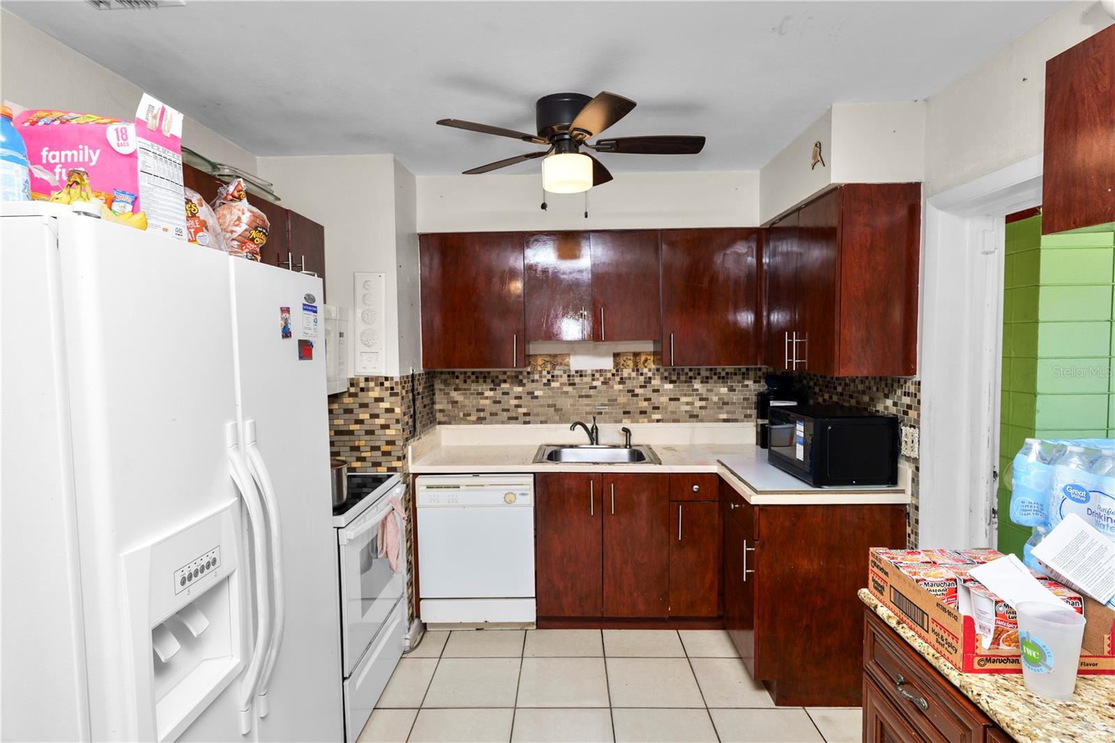 300 Avenue V Ne Property Photo 6