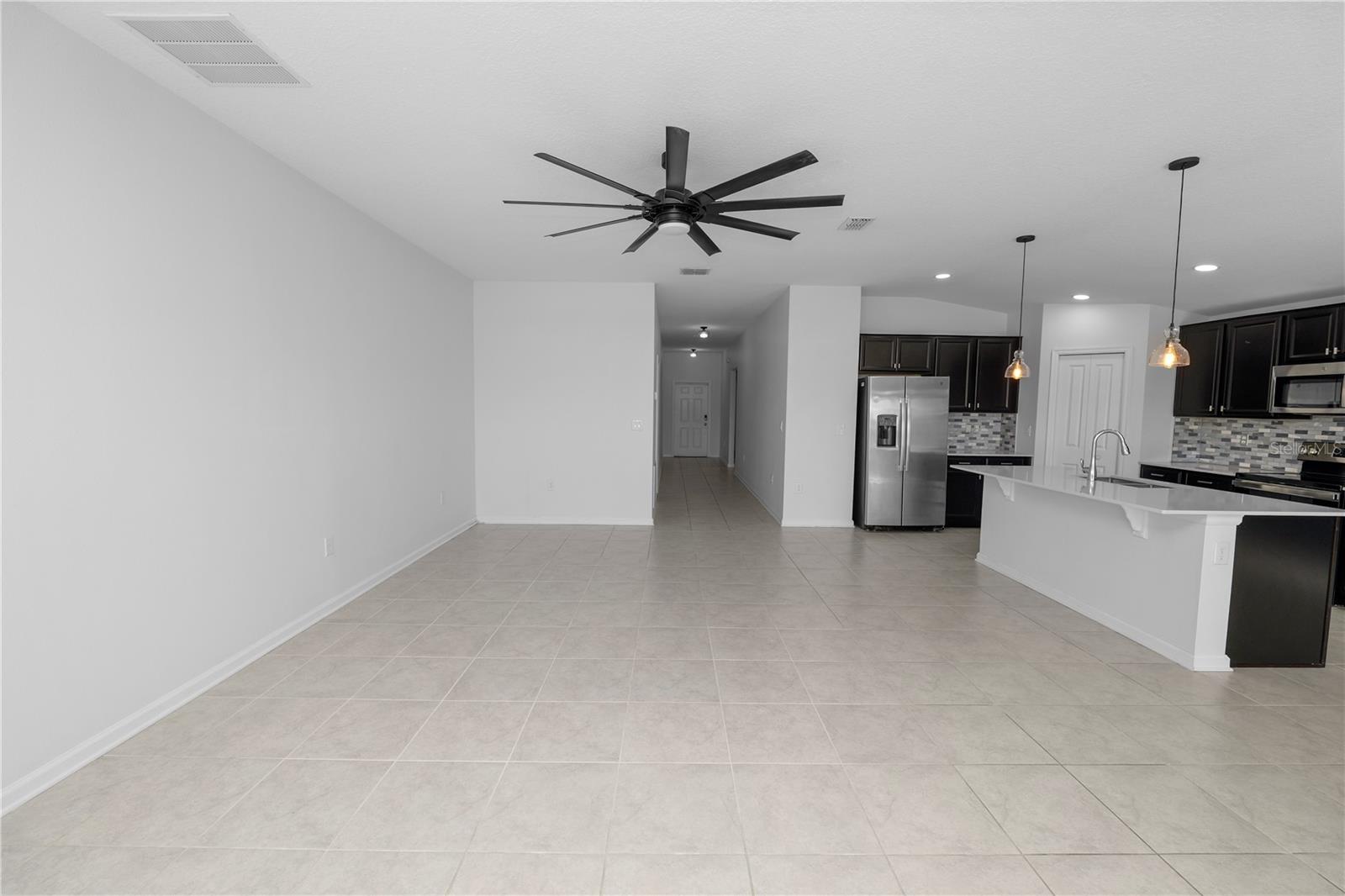 1431 Lassen St Property Photo 15