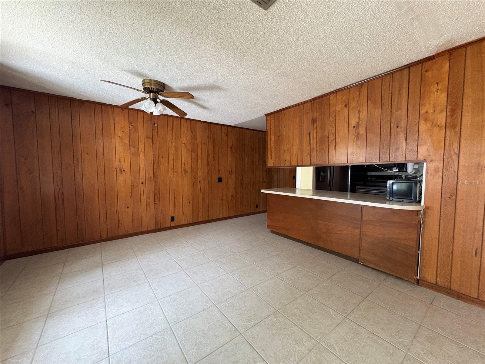 728 Lake Ned Rd Property Photo 10