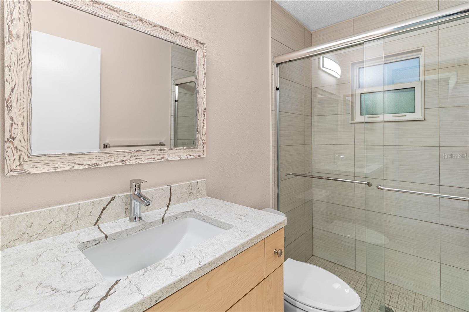 1929 Valencia Way Property Photo 20