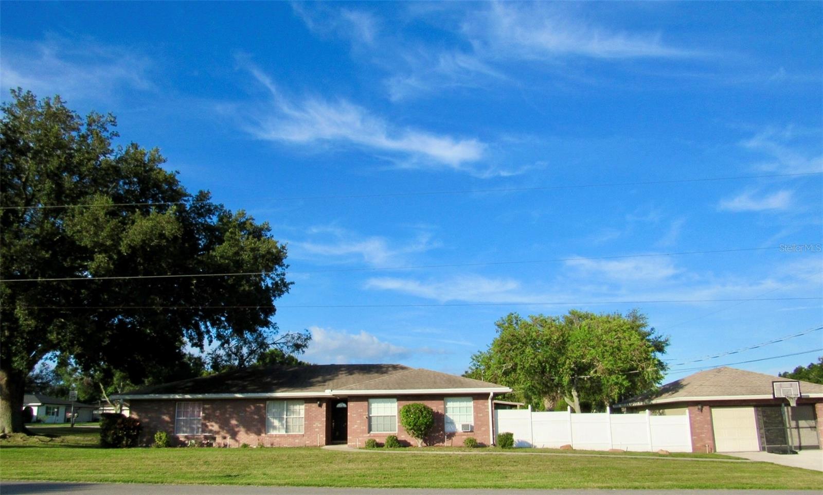 202 Saint Lucie Rd Property Photo 1
