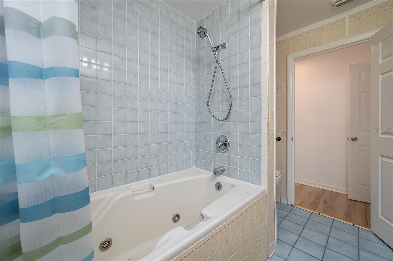 2230 W Helen Cir Property Photo 20