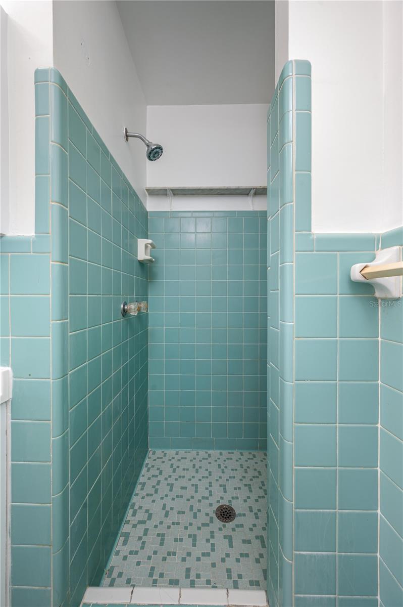 2230 W Helen Cir Property Photo 24