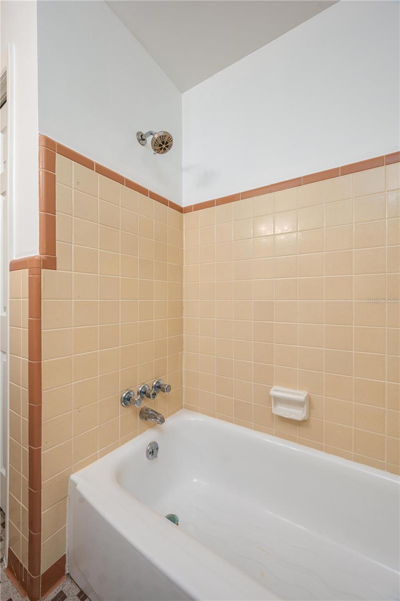 2230 W Helen Cir Property Photo 29