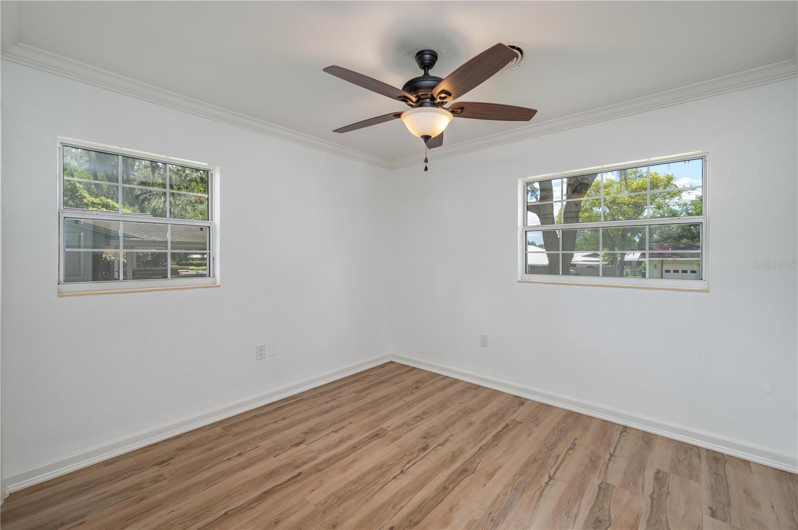 2230 W Helen Cir Property Photo 31