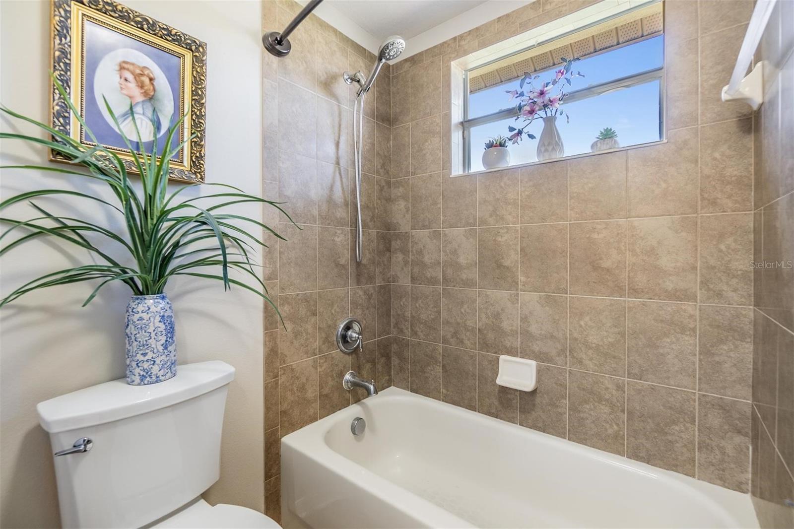 8721 Crystal Creek Ct Property Photo 29