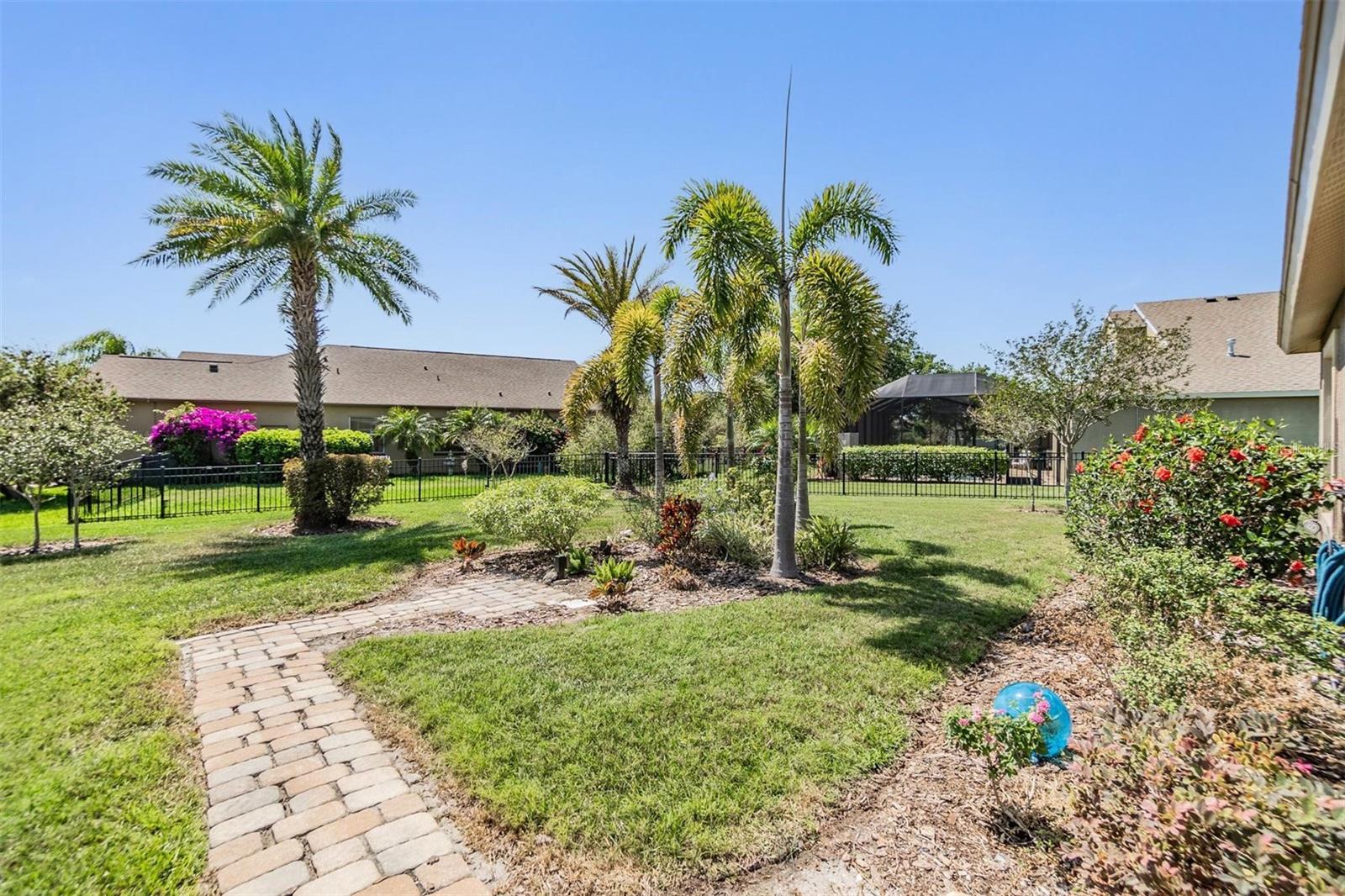 8721 Crystal Creek Ct Property Photo 38