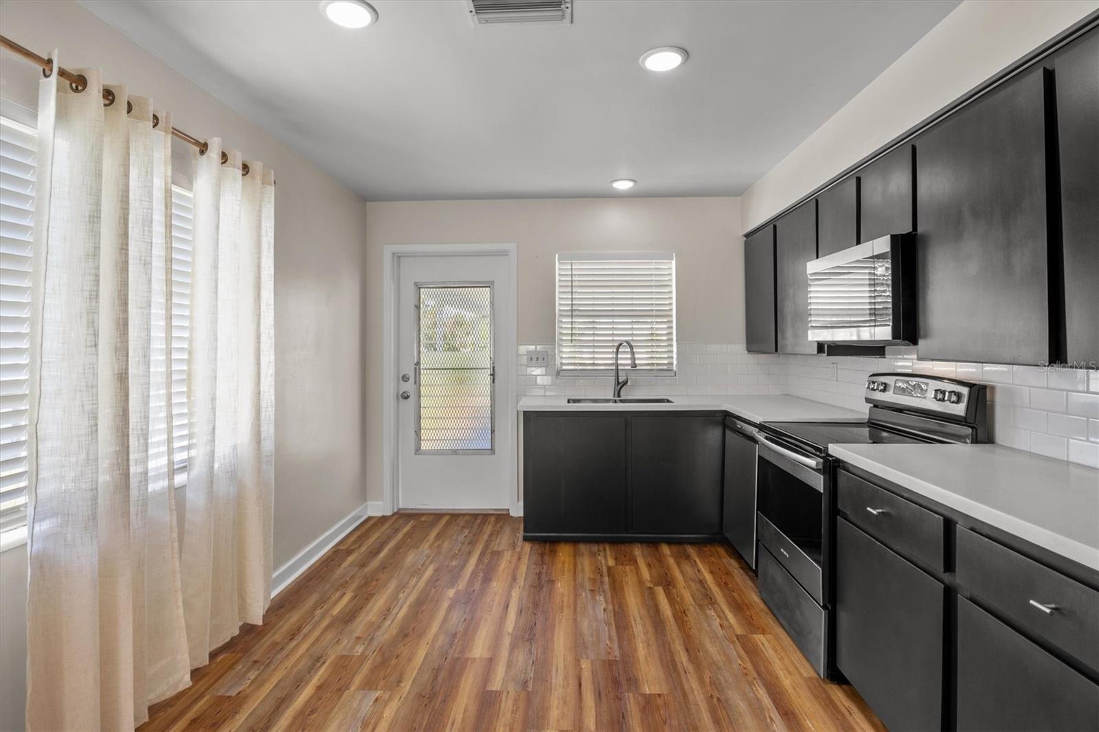 1213 8th St Nw Property Photo 10