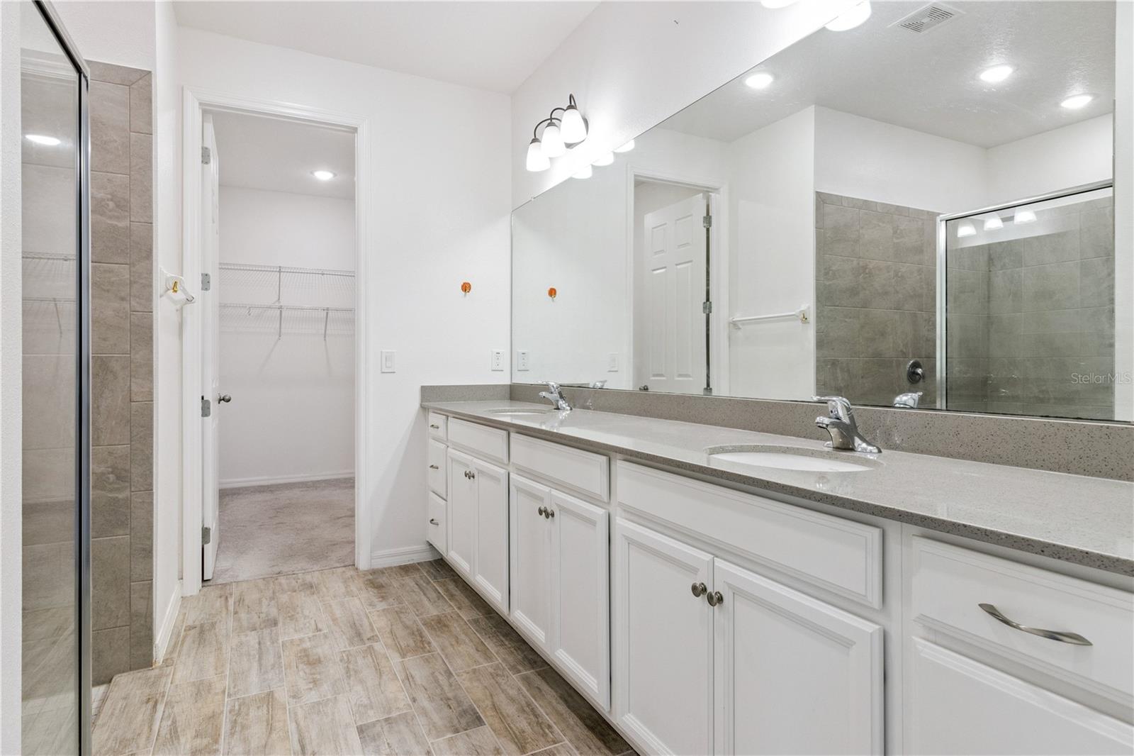 4168 Solamor St Property Photo 10