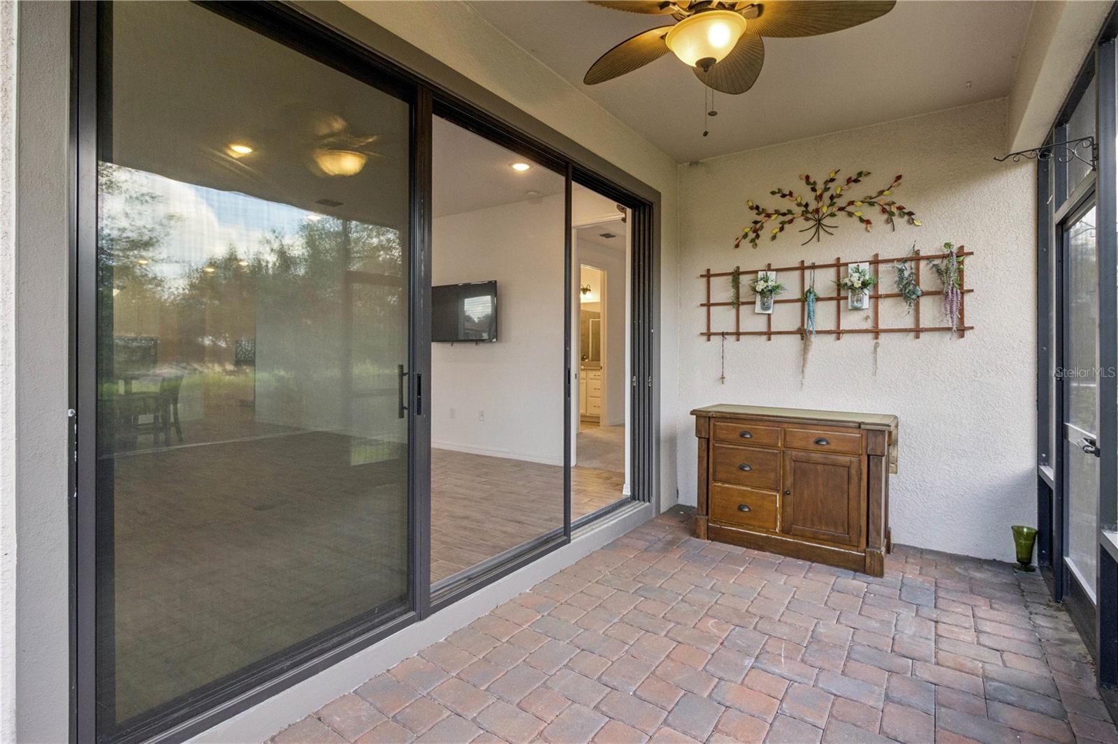 4168 Solamor St Property Photo 14
