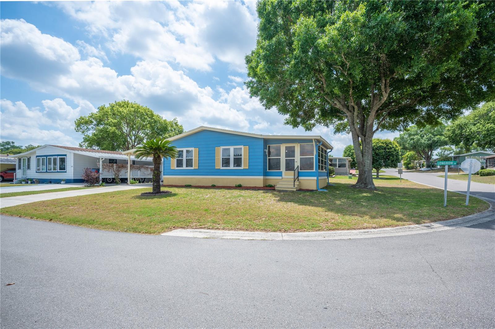 1502 LONGBOW DR Property Photo 1