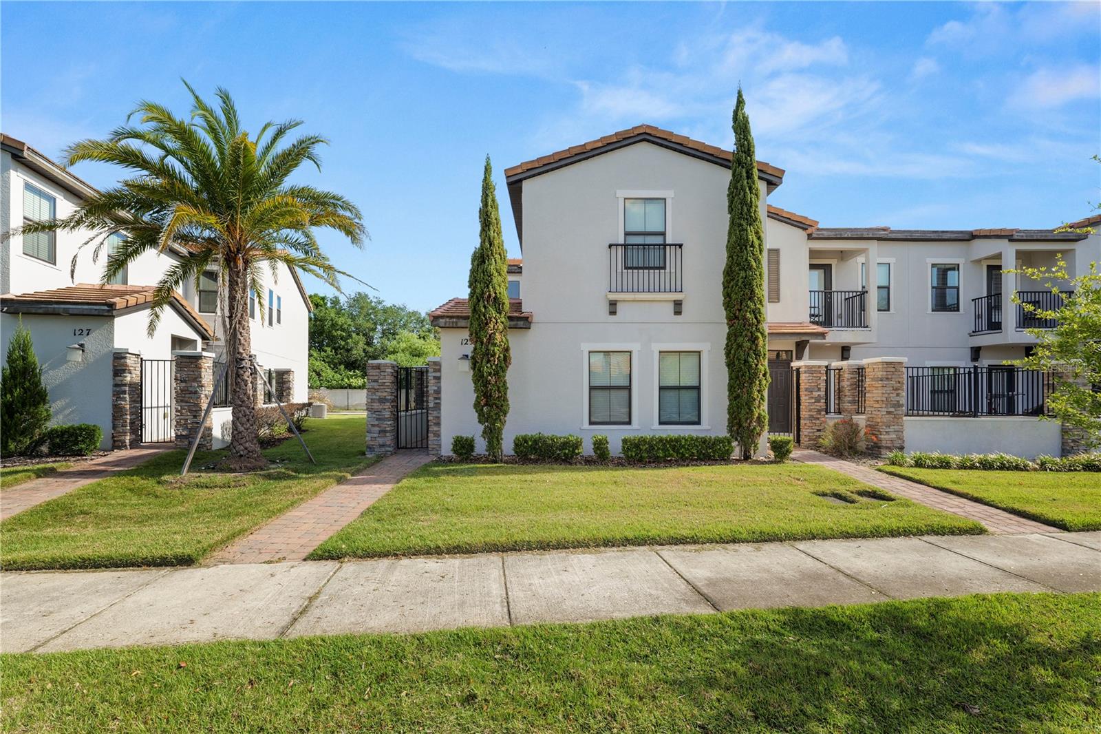 129 Kenny Blvd Property Photo 1