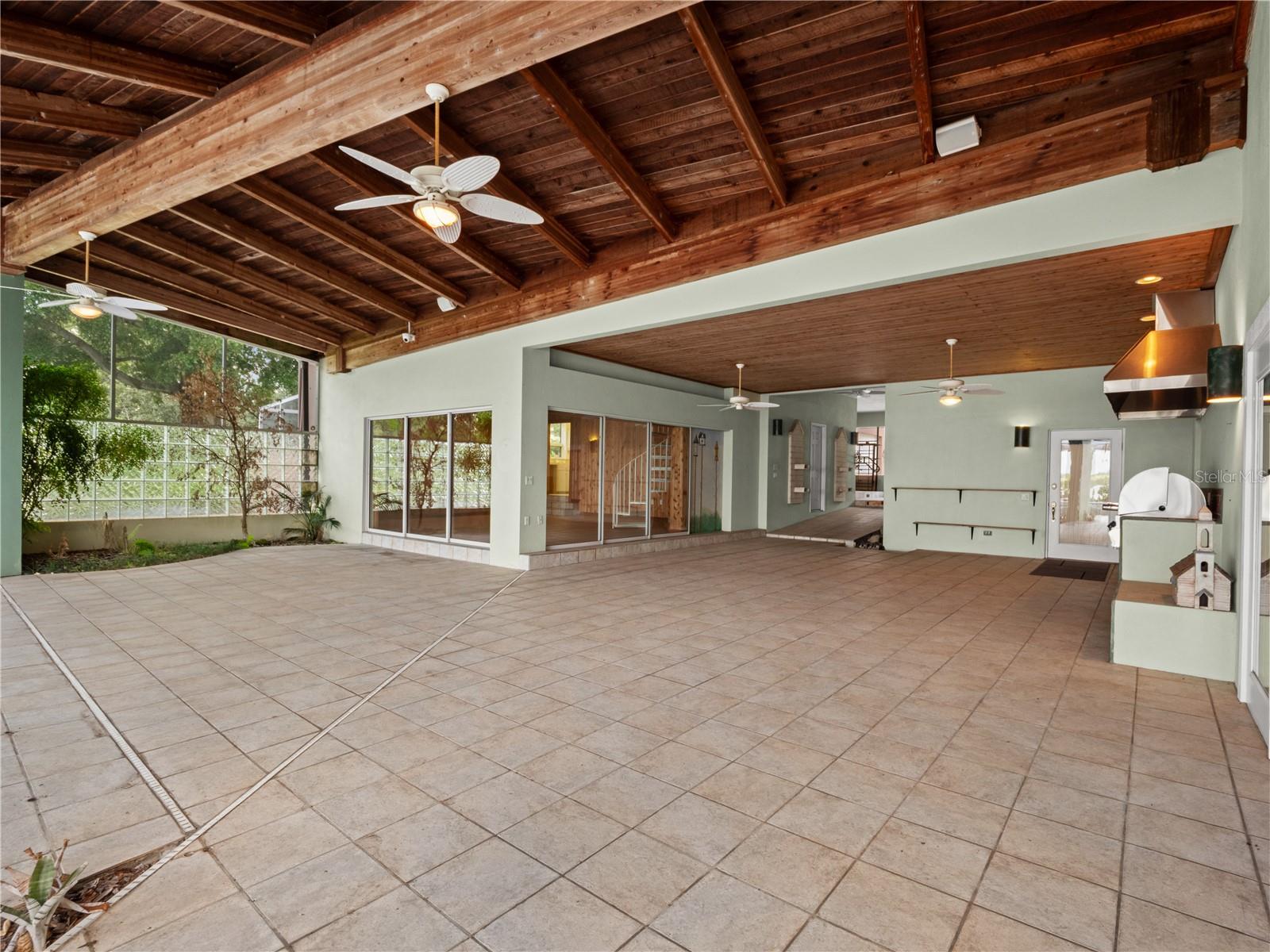 775 S Ilakee Ave Property Photo 57