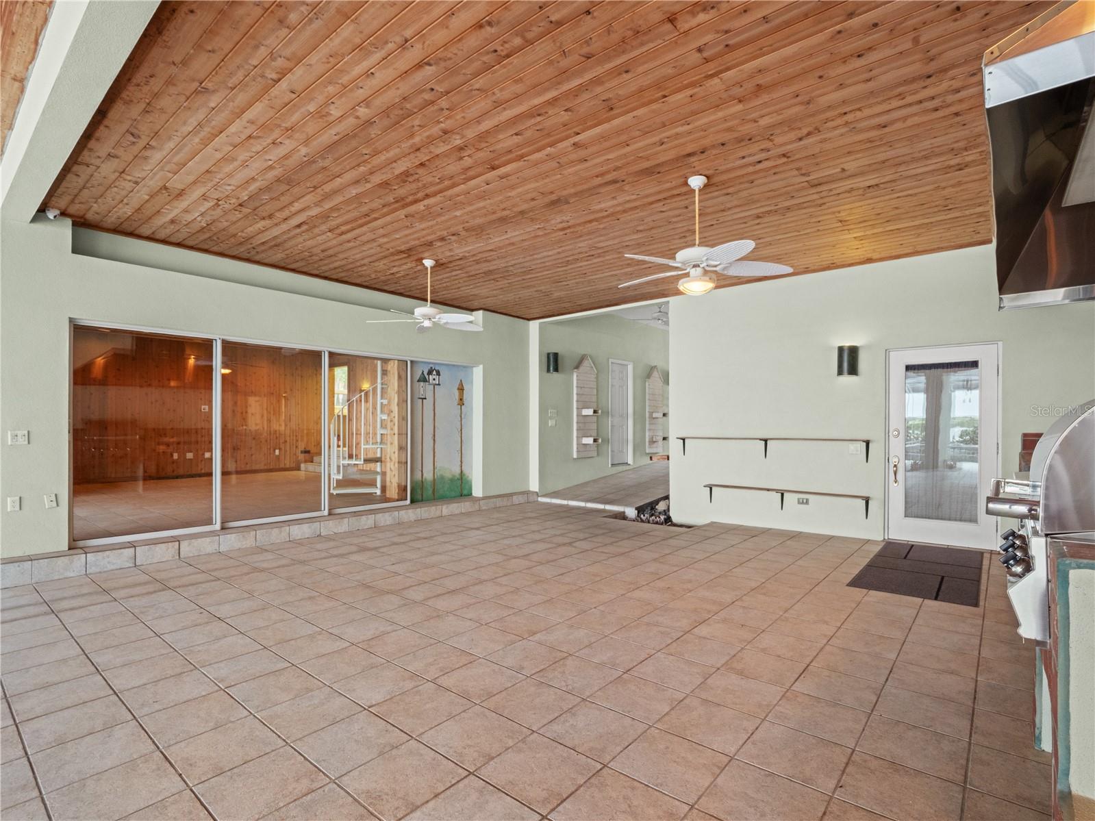 775 S Ilakee Ave Property Photo 60