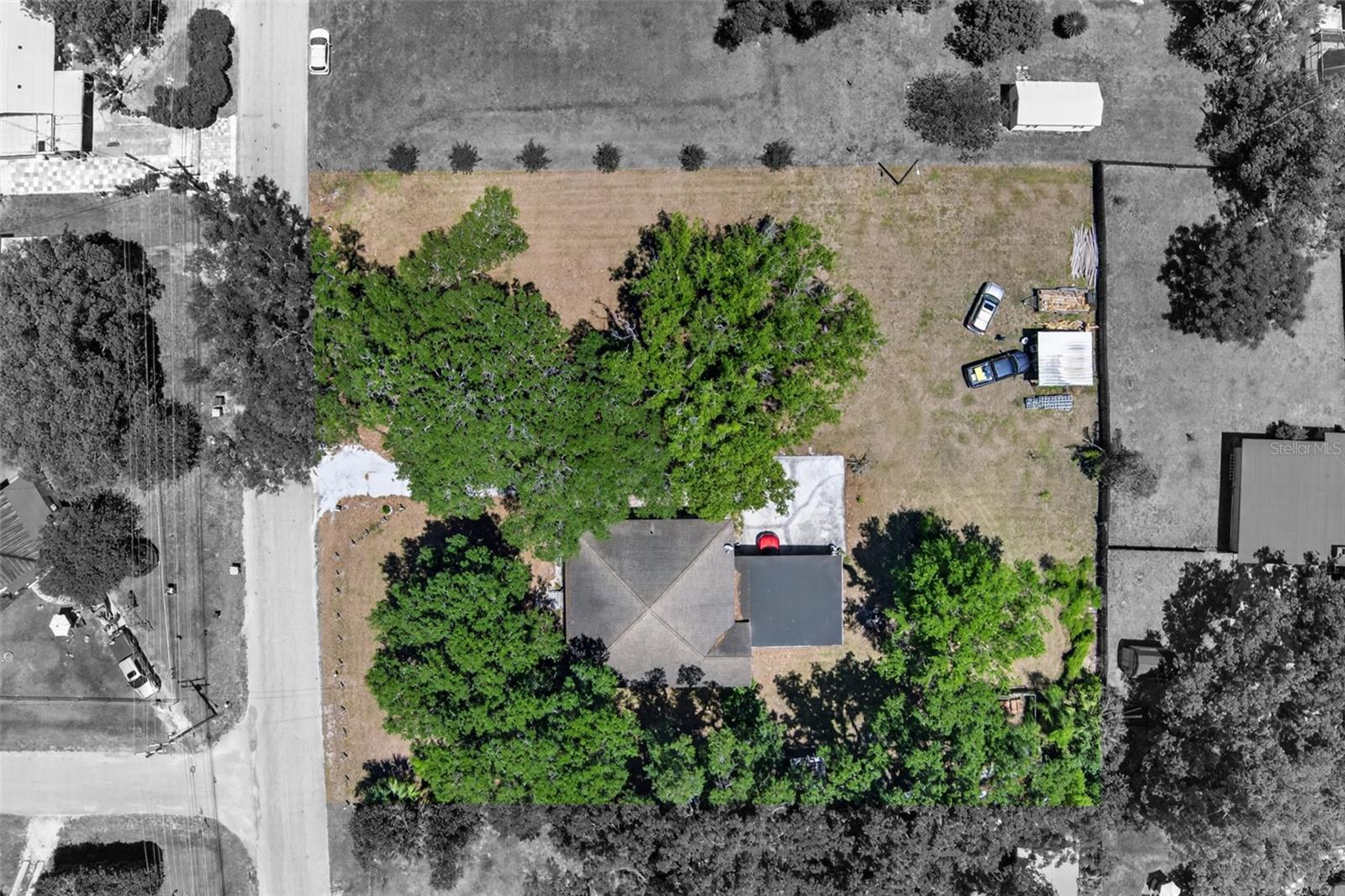 200 N Orange Ave Property Photo 3