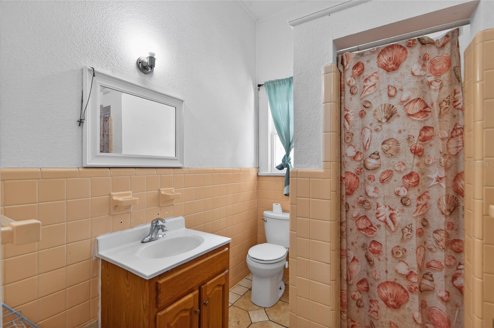 200 N Orange Ave Property Photo 27
