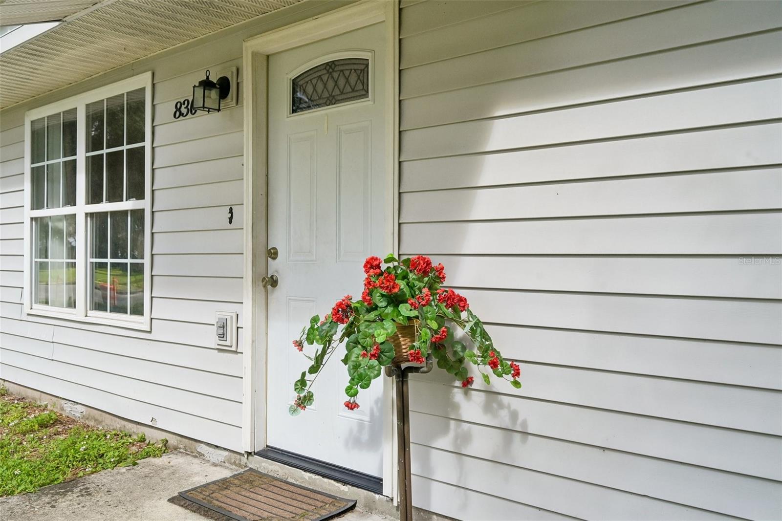 830 Alabama St Property Photo 5