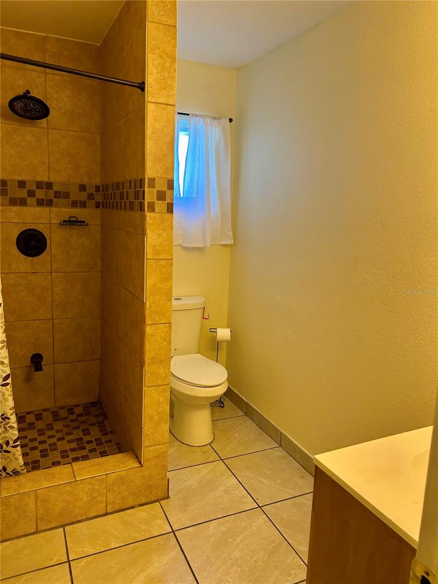 830 Alabama St Property Photo 21