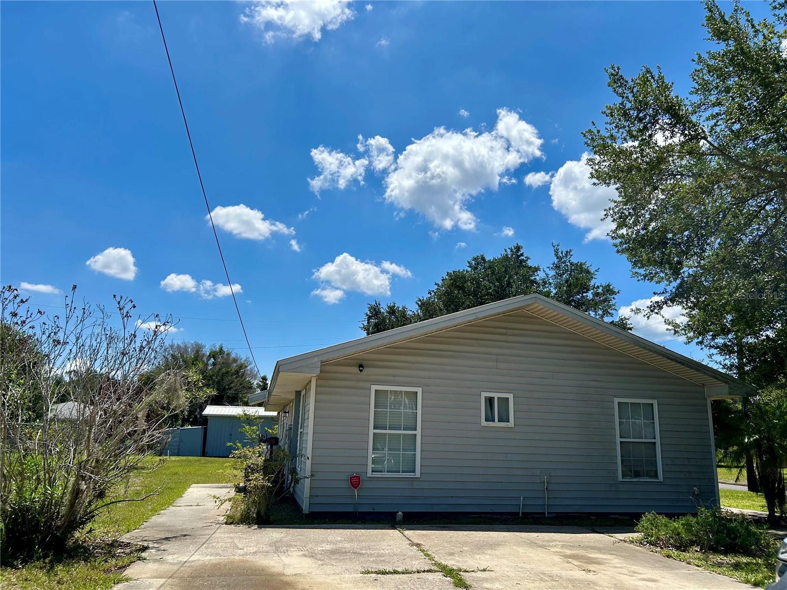 830 Alabama St Property Photo 23