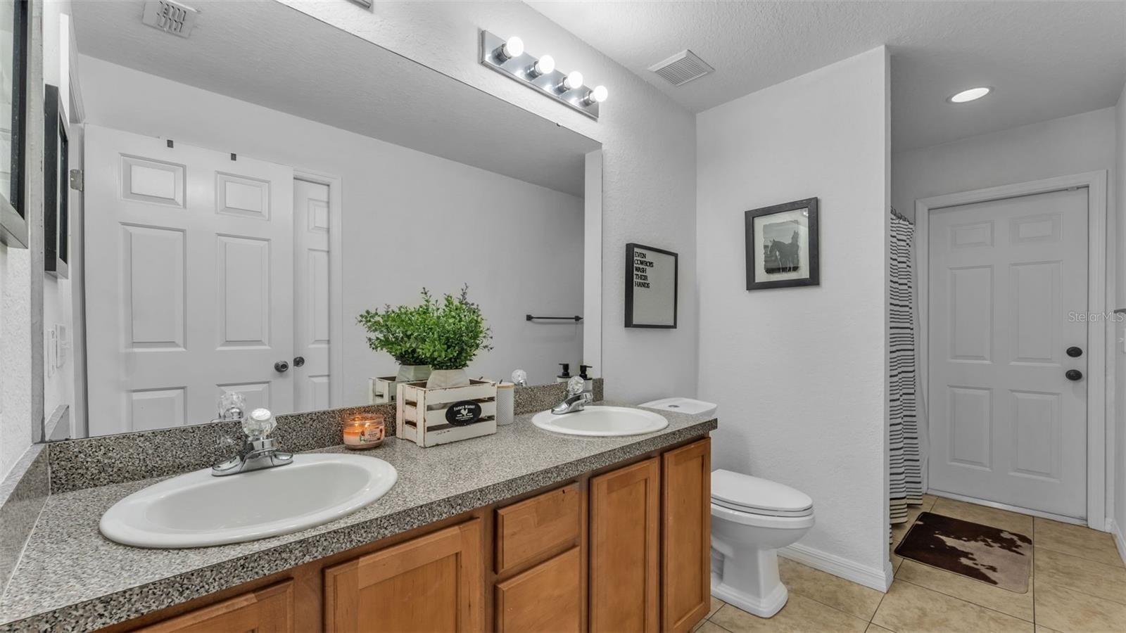 6146 Mission Dr Property Photo 27