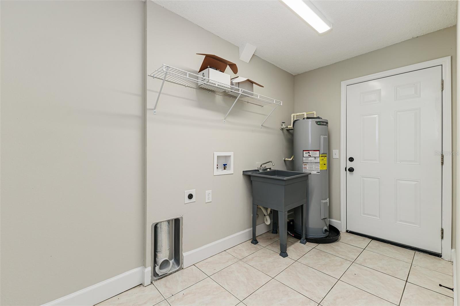 4052 Lehman Ct Property Photo 23