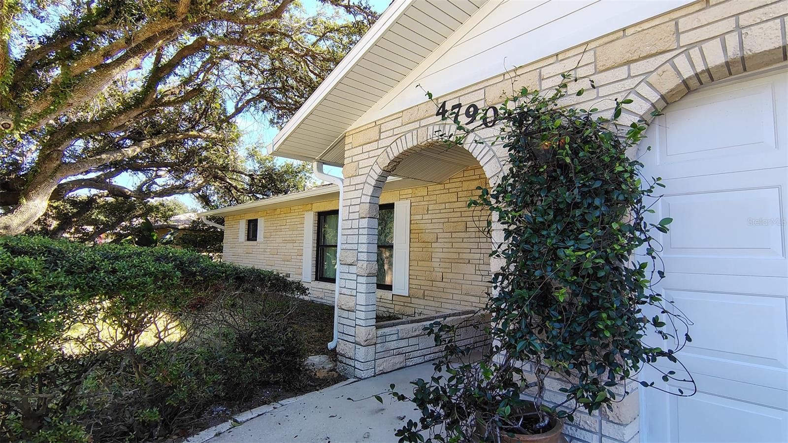 4790 Michael Ln Property Photo 2