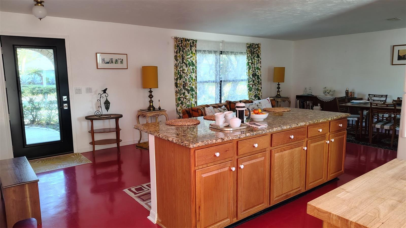 4790 Michael Ln Property Photo 4