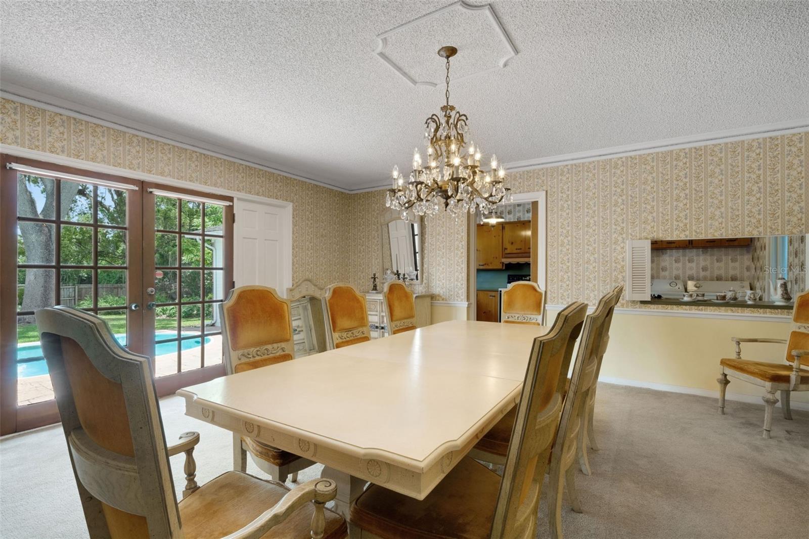 4200 Cleveland Heights Blvd Property Photo 6