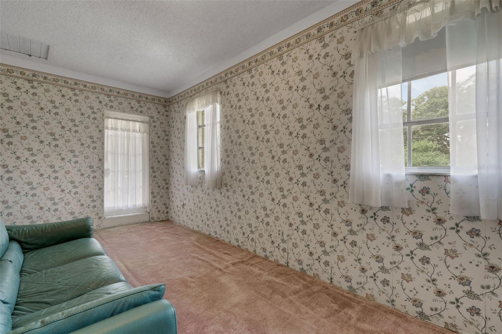 4200 Cleveland Heights Blvd Property Photo 16