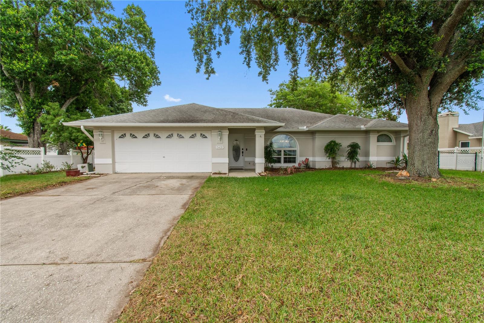 5432 Highlands Vue Ln Property Photo 1