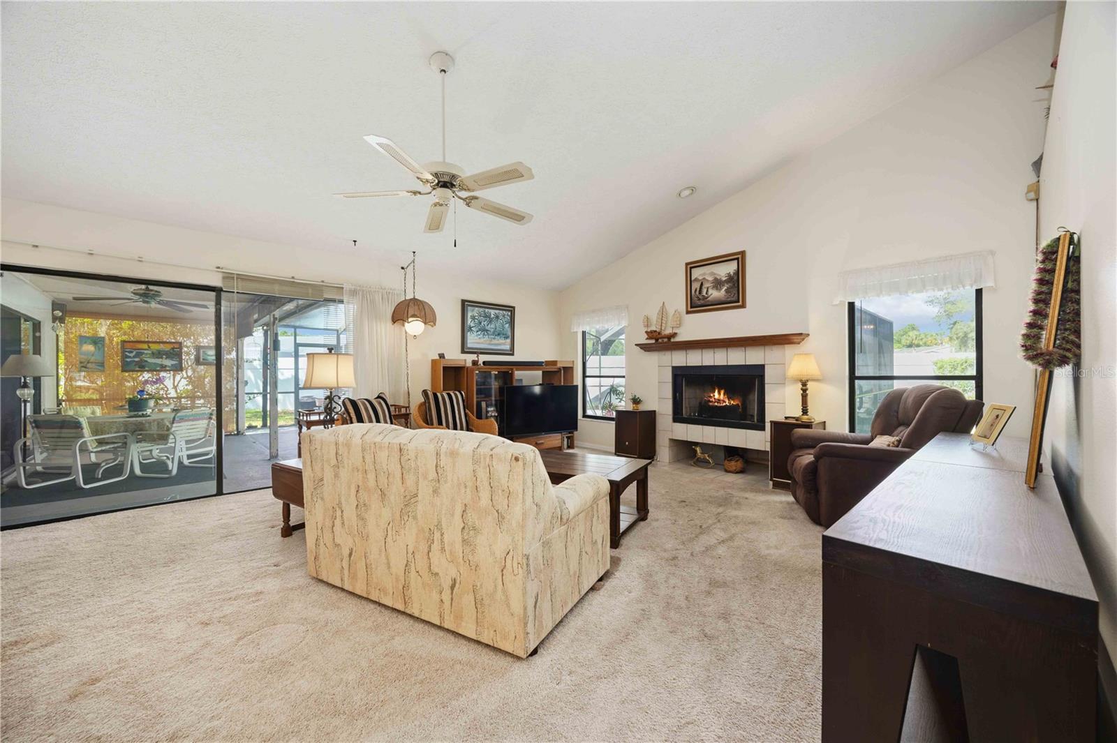 5235 Post Ln Property Photo 10