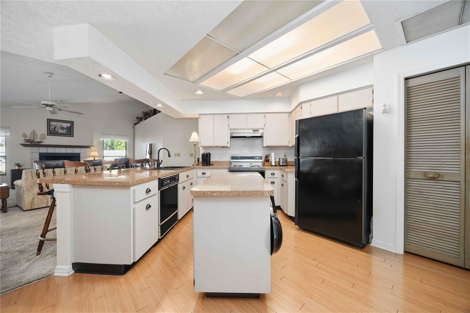 5235 Post Ln Property Photo 12