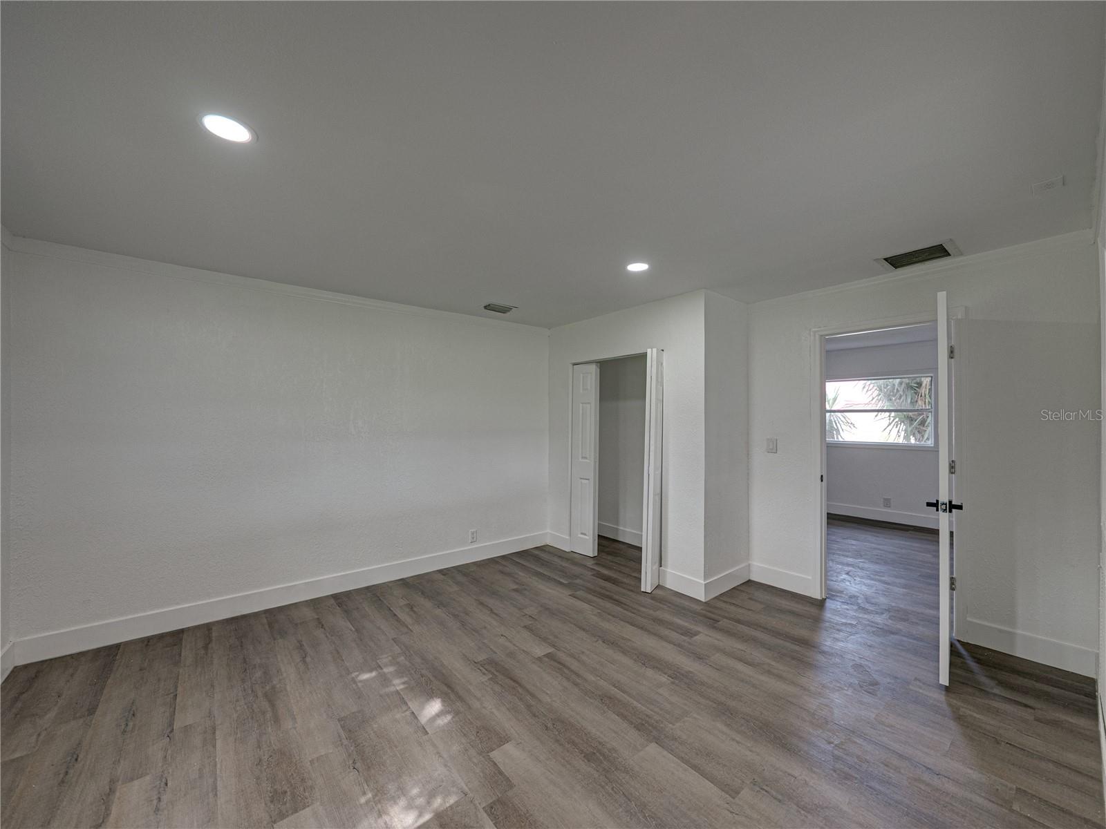 602 E Laura St Property Photo 10