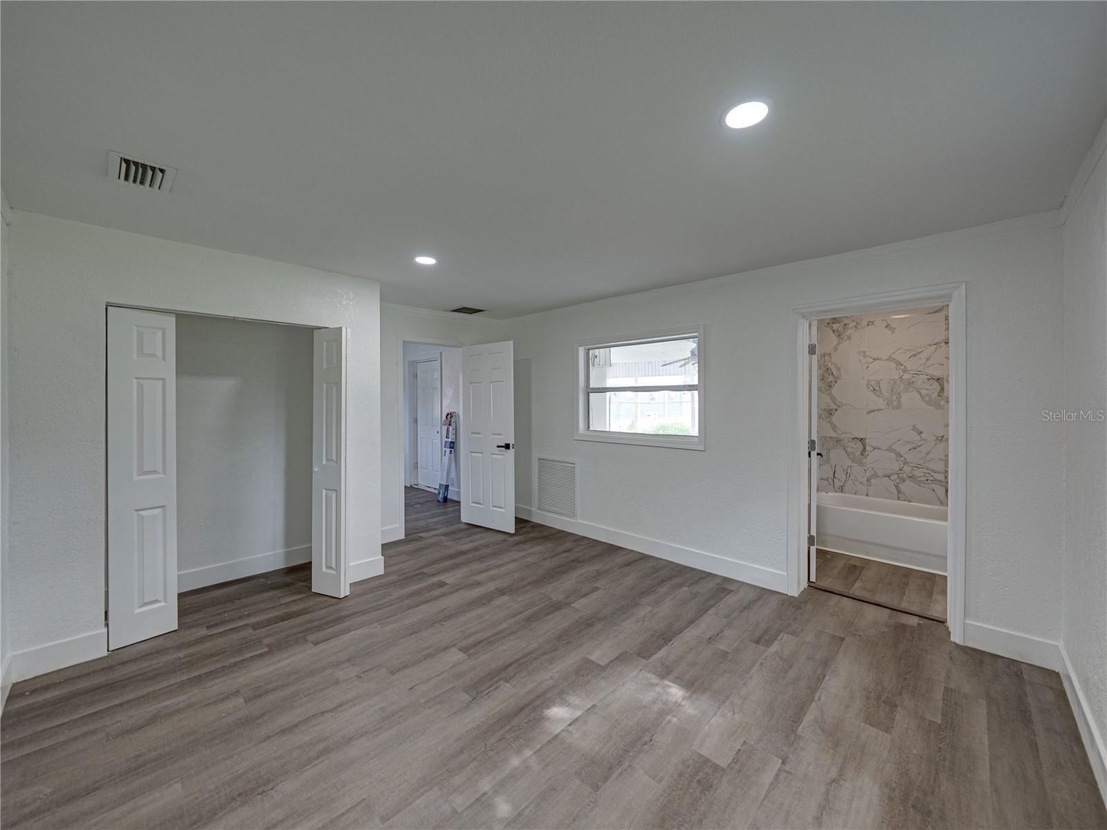 602 E Laura St Property Photo 13