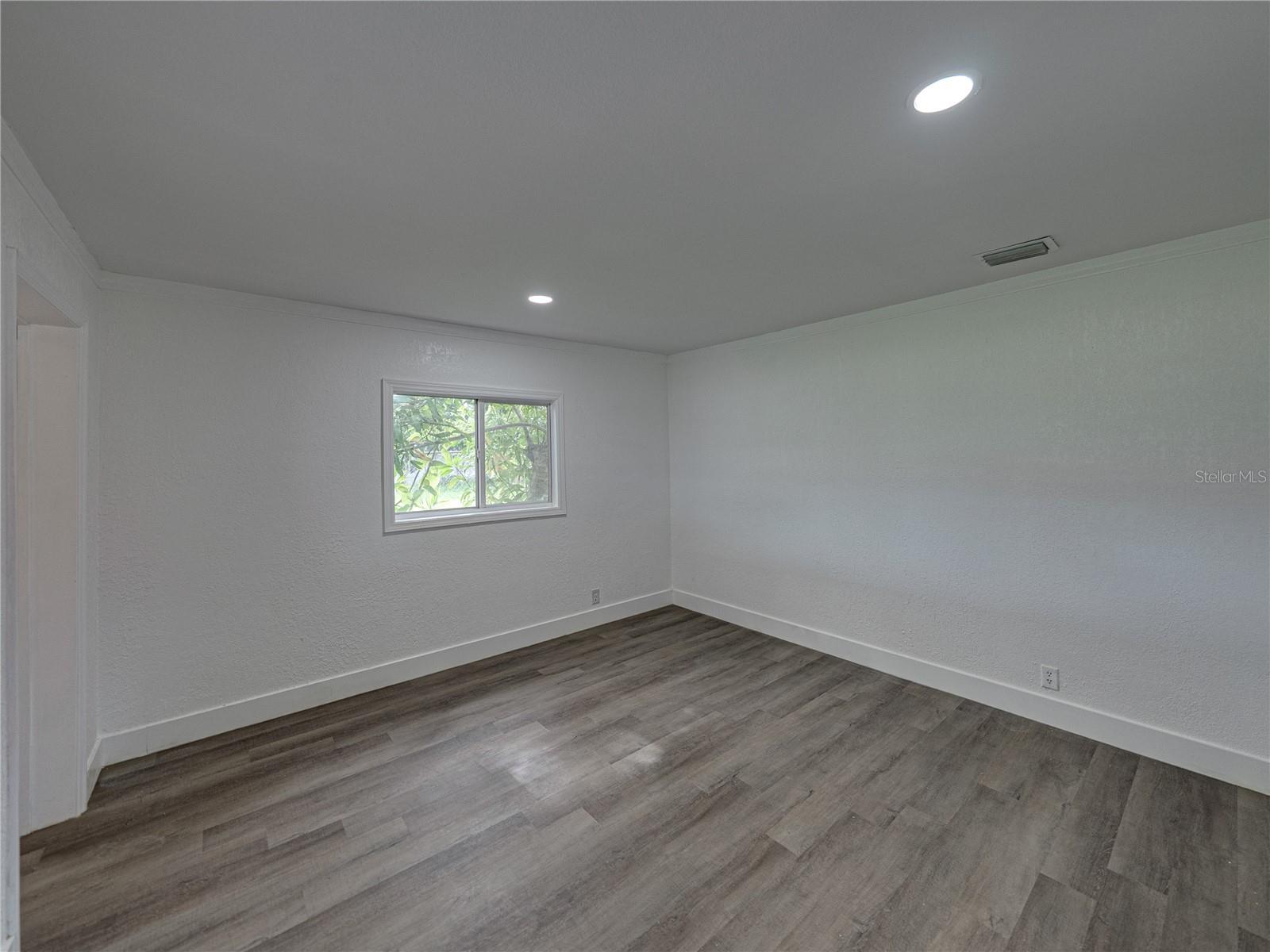 602 E Laura St Property Photo 14