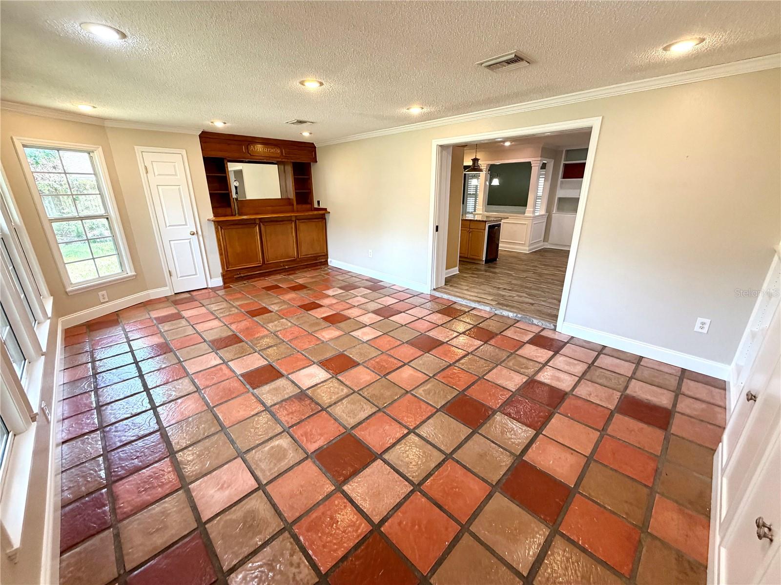 6322 Oak Sq E Property Photo 55
