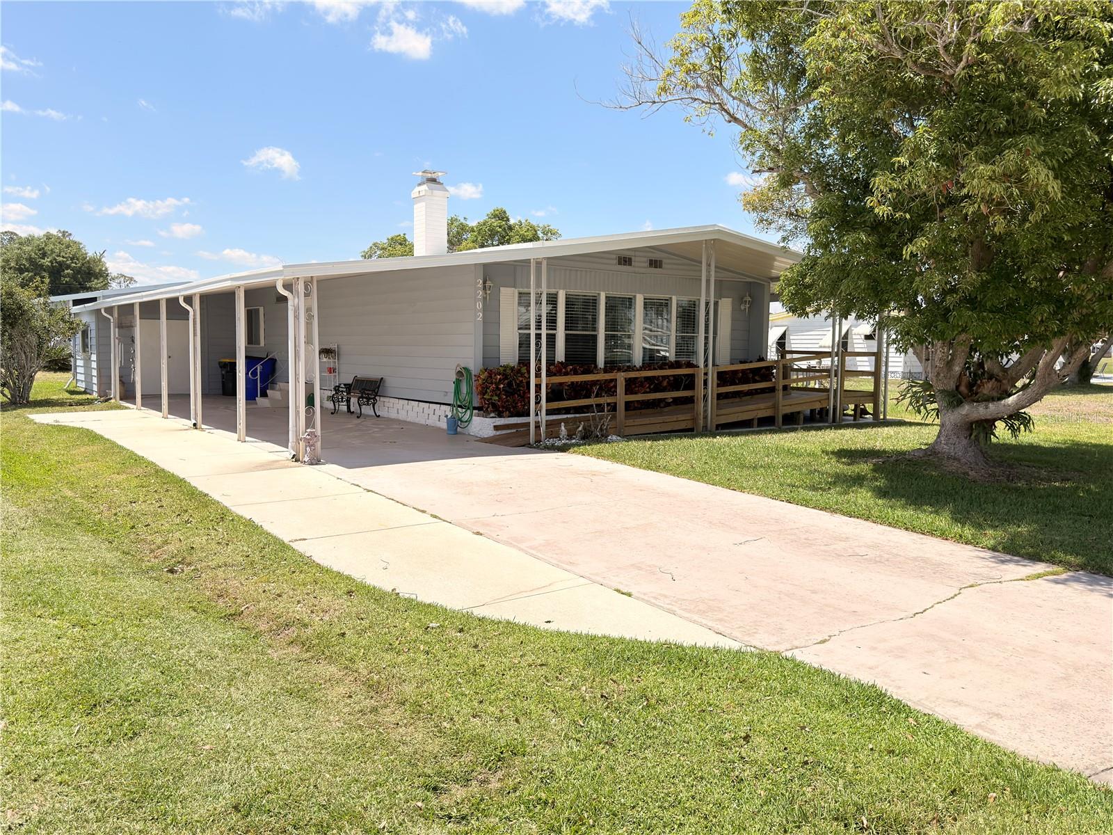 2202 Bahama Rd W Property Photo 1