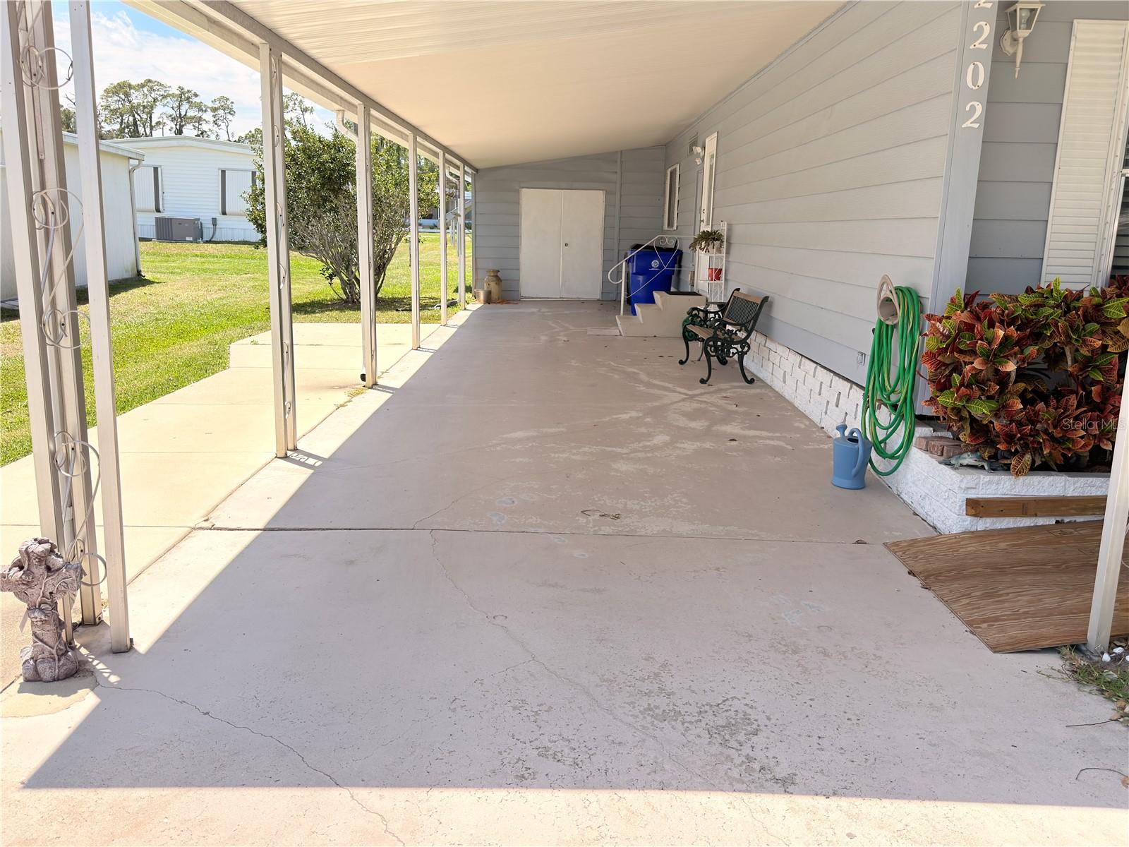 2202 Bahama Rd W Property Photo 30