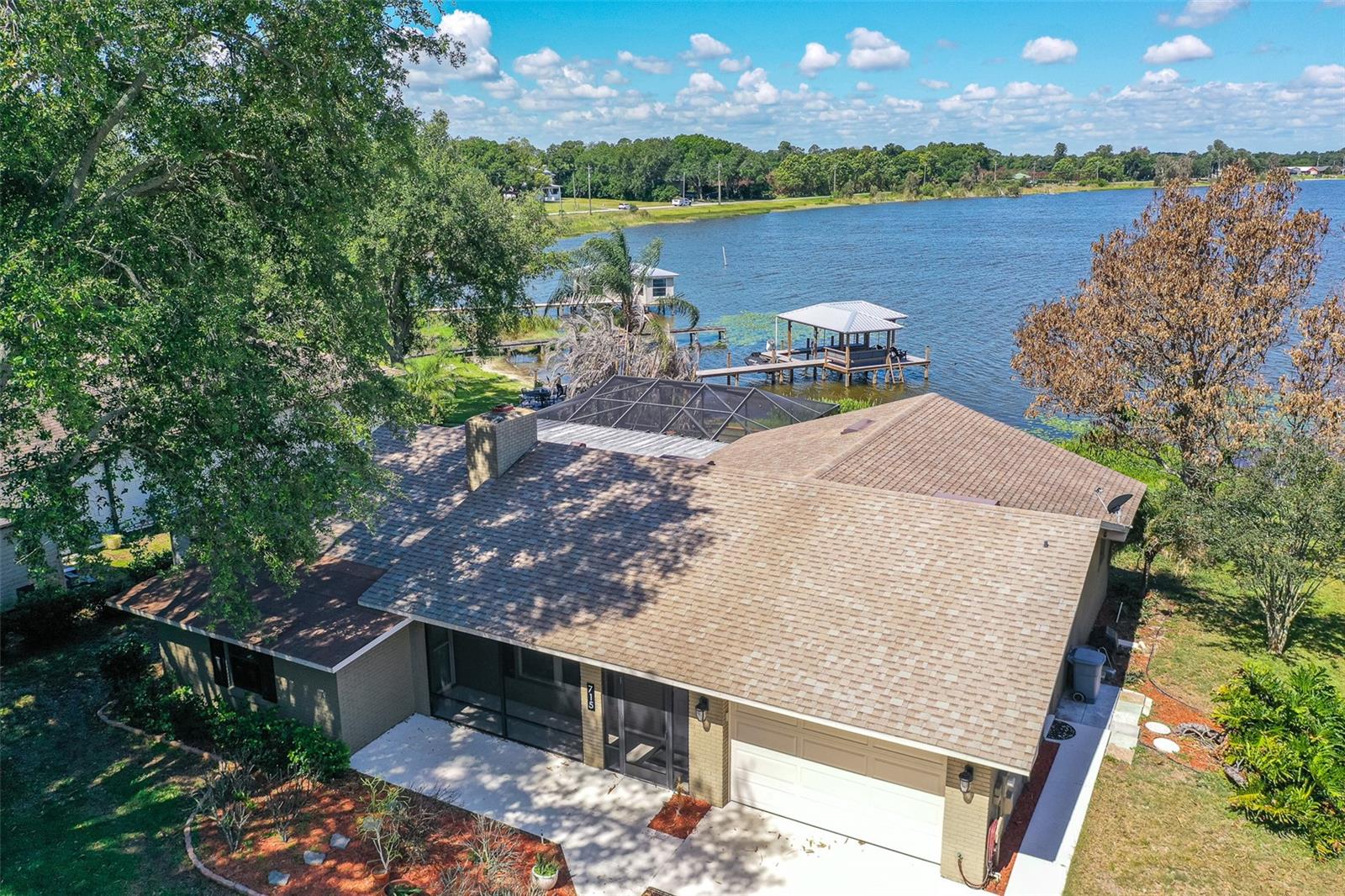 715 S Lakeside Ter Property Photo 40