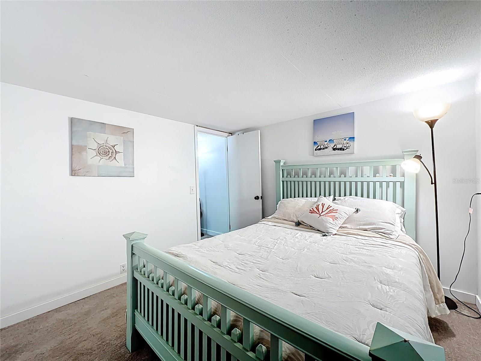 1338 Saint Nicholas Ave Property Photo 32