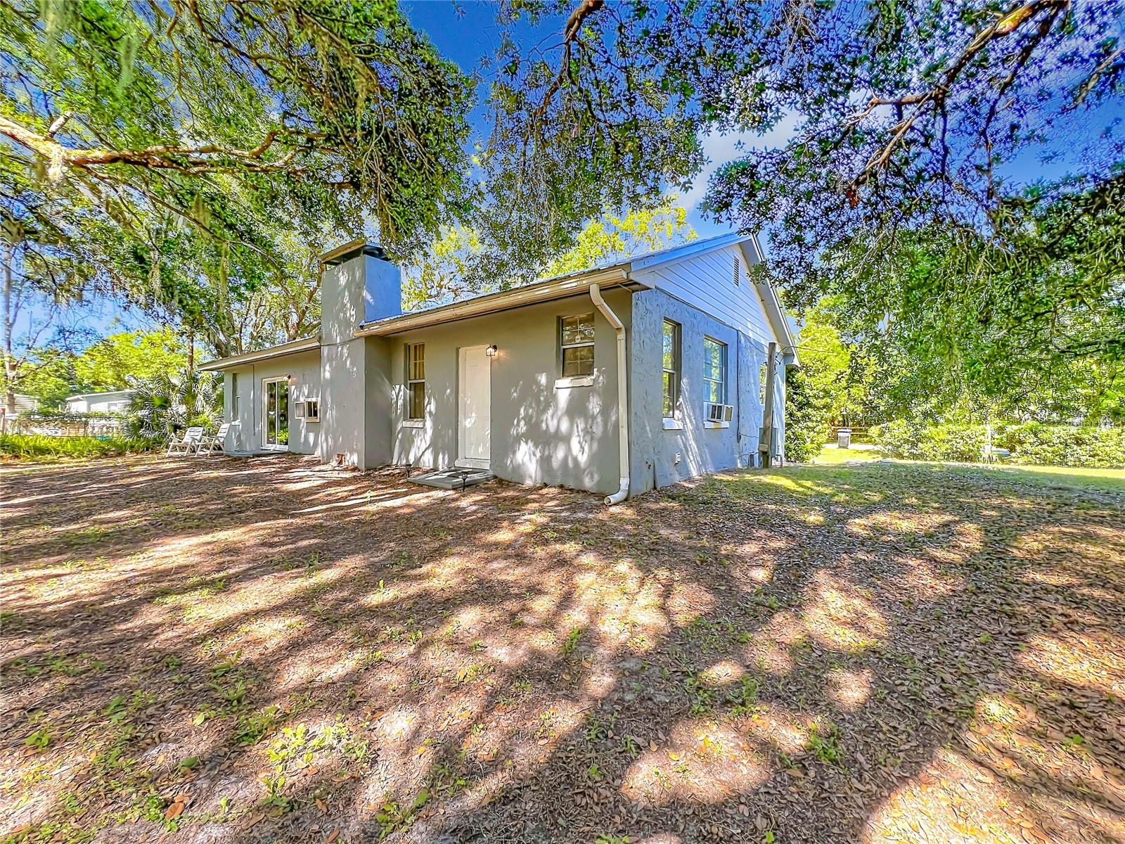 1338 Saint Nicholas Ave Property Photo 37