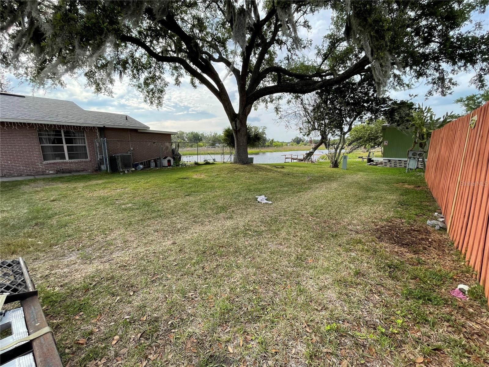 Skyview Dr Property Photo 4