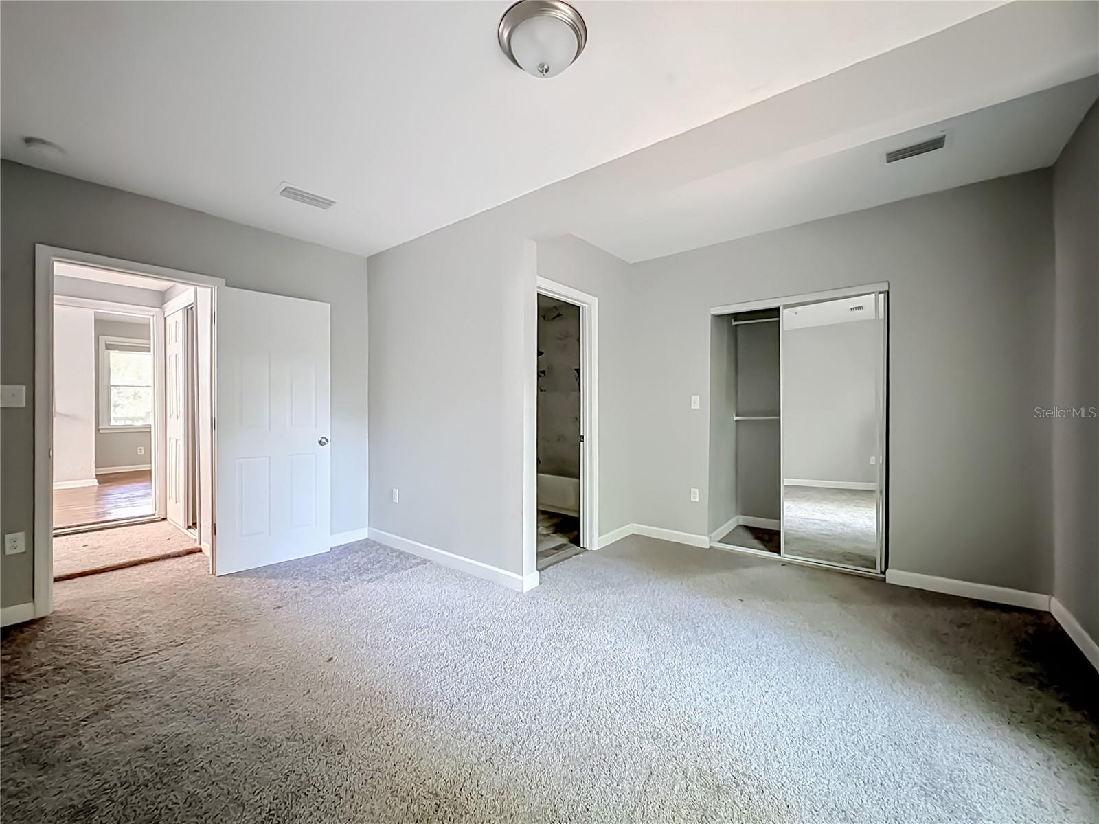 3323 Post St Property Photo 25