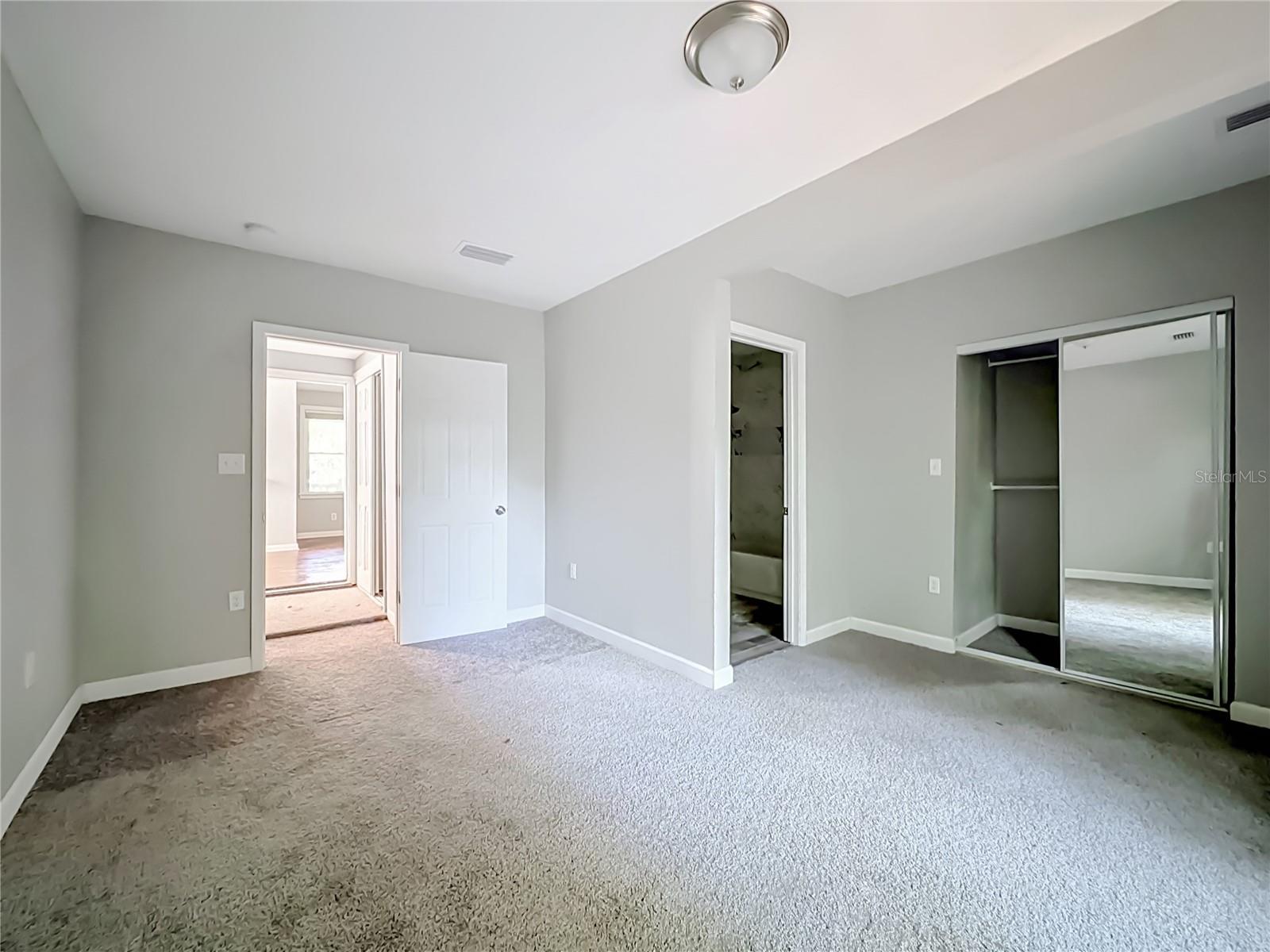3323 Post St Property Photo 26