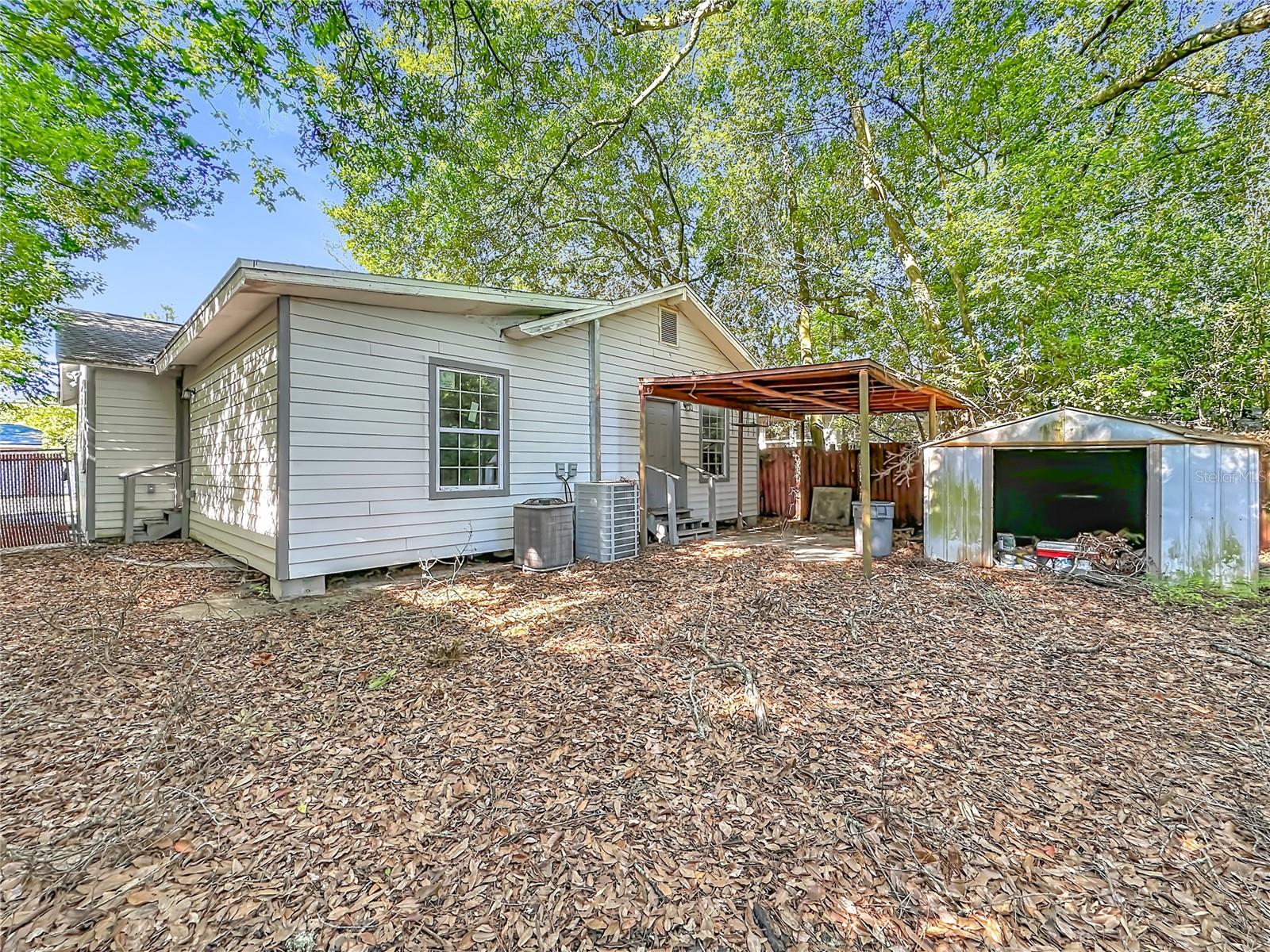 3323 Post St Property Photo 33