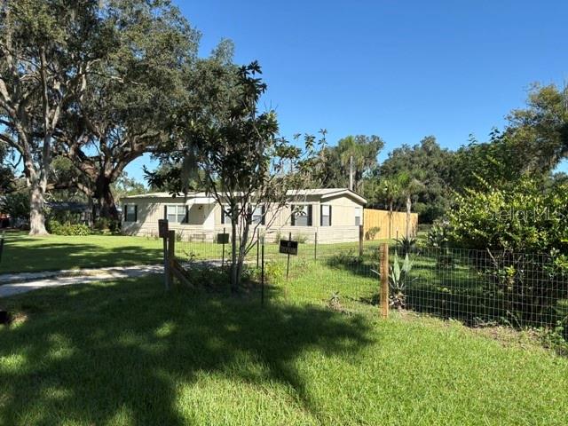 3923 WARD RD Property Photo 1