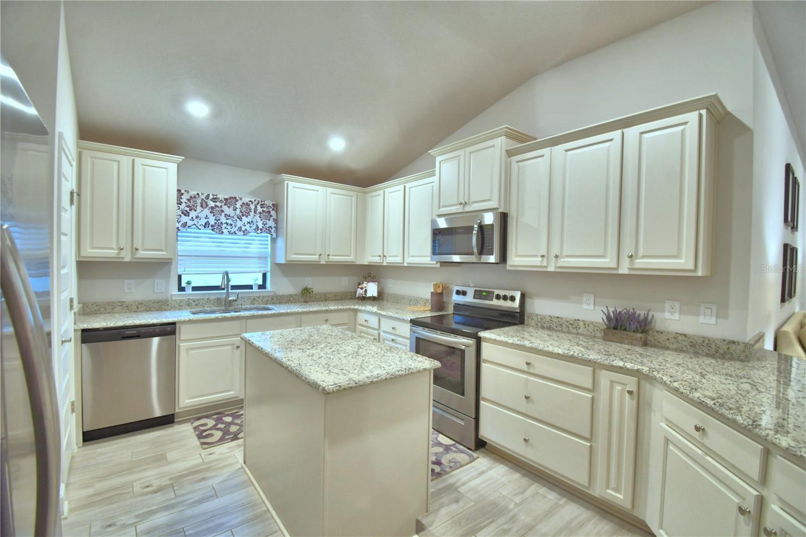 4970 Tennessee Lake Dr Property Photo 15