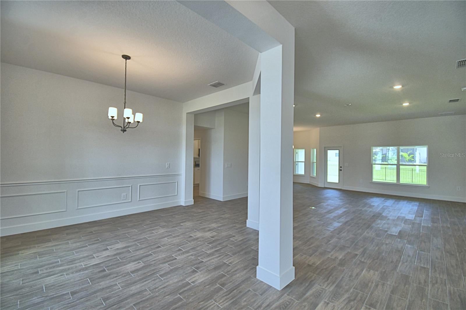 5421 Waterside Dr Property Photo 6