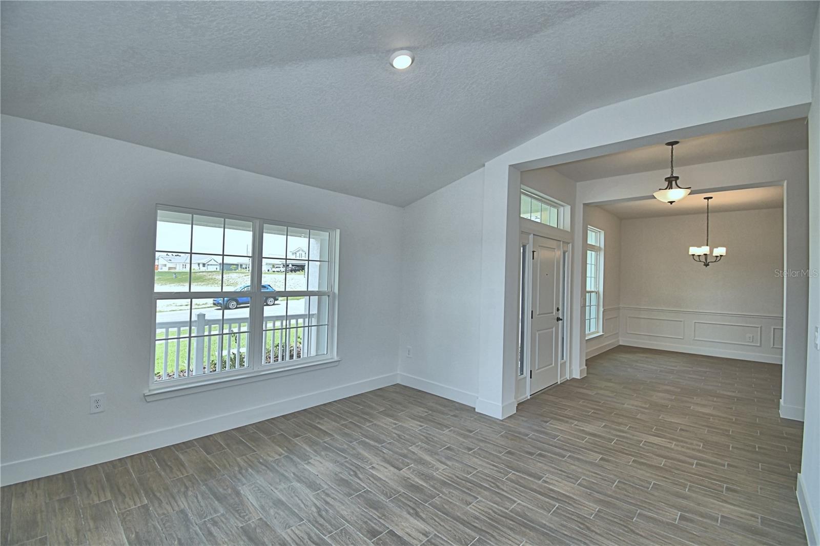 5421 Waterside Dr Property Photo 8